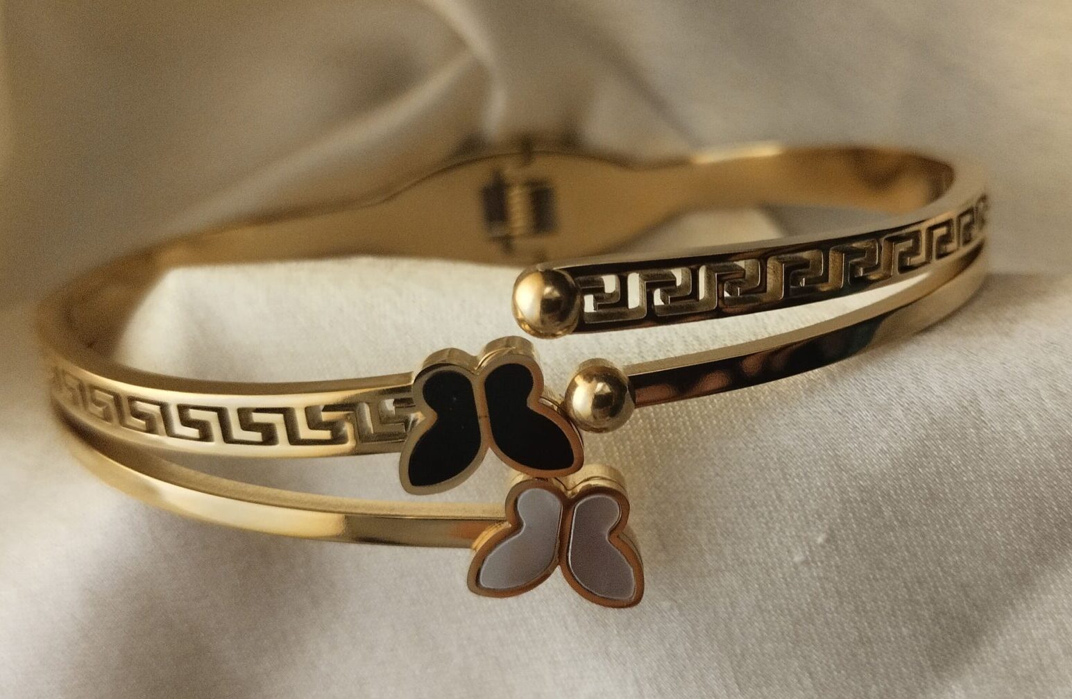 Butterfly with Greek Pattern Gold Plated Women Kada Bracelet - Image 3