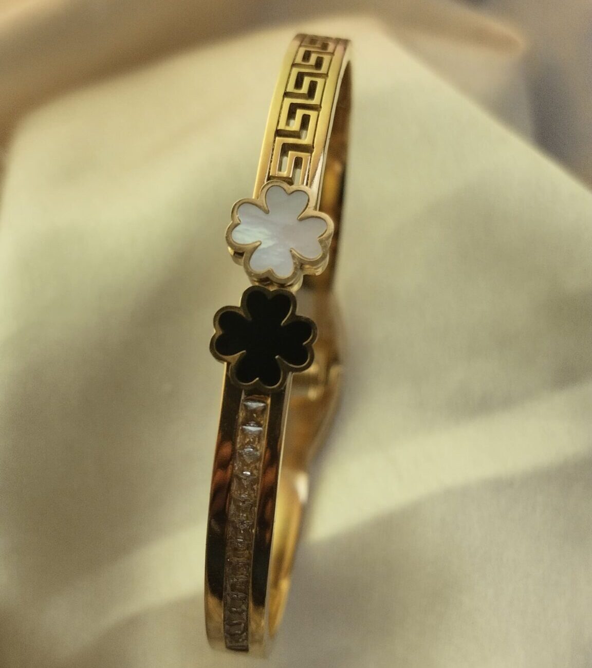 Classic Flower with Greek Diamond Pattern Gold Plated Women Kada Bracelet with Magnetic Closure